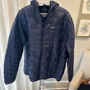 Patagonia Men's Navy Puffer Jacket